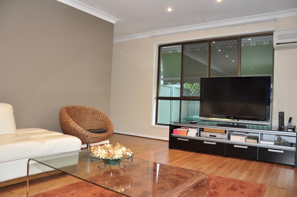 Tl Warmest Homestay Gold Coast Exterior photo